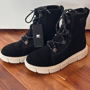 NEW Sorel Black Suede Lace-Up Explorer  III Joan Waterproof Boots Sz 7